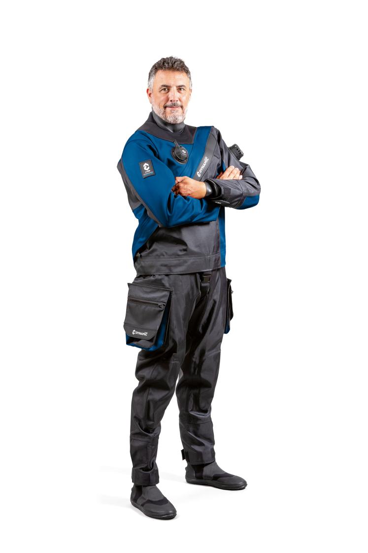 Men's DynamicNord RS-352 drysuit in Black/Blue